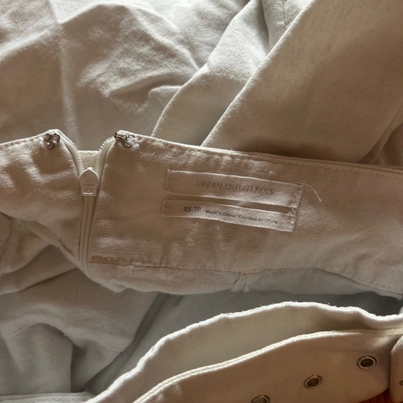 Urban Outfitters Cream White Asymmetrical Belted Skirt - Picture 3 of 3